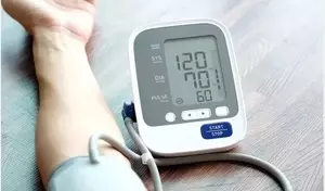 Understanding Blood Pressure Monitors: Principles, Accuracy, and Role in Health Assessment