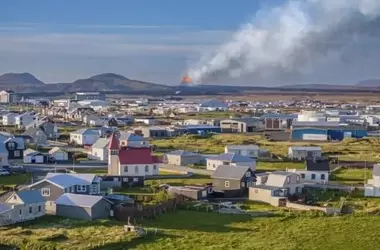 La Incansable Actividad Volcánica en la Península de Reykjanes, Islandia
