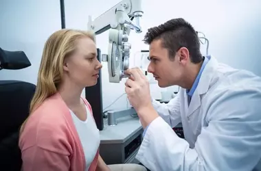 LASIK Eye Surgery Consultation: What to Expect: What to Expect