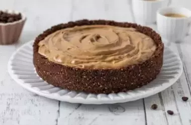 Il Dolce Rinfrescante: La Torta Fredda al Caffè