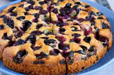 La Torta Bertolina: L'Essenza Dolce dell'Autunno