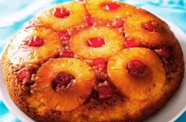Torta all'ananas light: un dolce esotico e veloce per ogni occasione