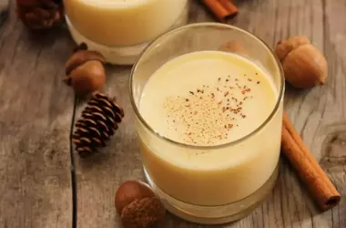Zabaione al Caffè: Un Dessert Cremoso Senza Marsala
