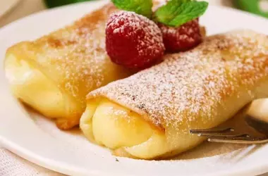 Delizie irresistibili: Crepes alla Crema Pasticcera che incantano il palato
