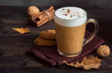 Il Cappuccino Autunnale: una Deliziosa Sorpresa a Base di Zucca