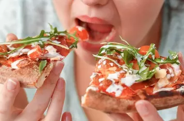 Binge Eating: Comprendere, Manifestare e Curare il Disturbo da Alimentazione Incontrollata