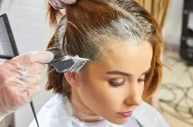 I Pericoli Nascosti dei Prodotti per Capelli: Uno Sguardo Approfondito tra Estetica e Salute