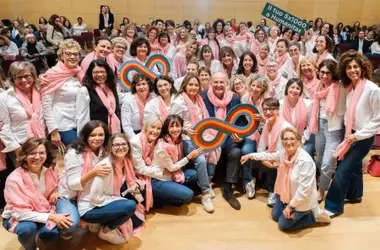 Ritorna "Sorrisi in Rosa": Un Mese Dedicato alla Prevenzione del Tumore al Seno, Tra Incontri, Arte e Nuove Ricerche in Humanitas