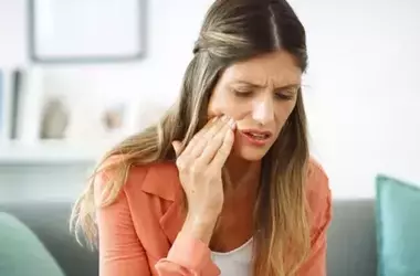 Problemas Bucales y Riesgo de Ictus: Un Vínculo Inesperado