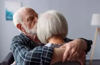 Svelato il Mistero Dietro la Prosopagnosia nell'Alzheimer