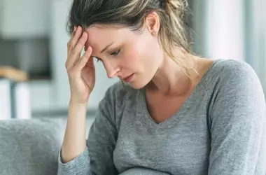 Abrazando la Imperfección: Un Mantra para la Maternidad Conscientemente Real