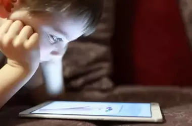 Screen Time's Impact on ADHD and Brain Structure in Children