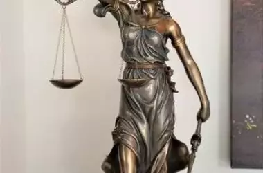 Youthful Judges and the Cultivation of Empathy in the Courtroom