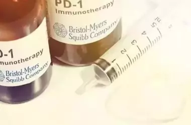 Holistic Approaches to Managing PMDD Symptoms