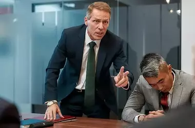 Authoritarian Leadership Can Drive Innovation in Family Businesses, Study Suggests