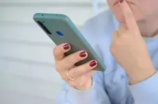 The Peril of AI Validation in Personal Decisions