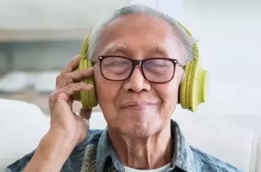 Music's Impact on Memory in Older Adults and Alzheimer's Patients