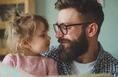 Un Simple Ajuste en la Lectura de Cuentos Mejora el Desarrollo y Vínculo con tu Bebé