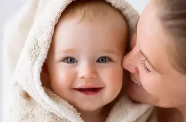 Cómo hacer que la hora del baño del bebé sea un momento de tranquilidad y no de lágrimas