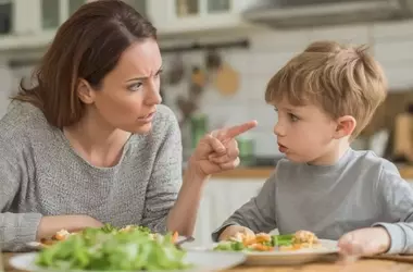 Evita estas frases al alimentar a tus hijos para fomentar una relación sana con la comida