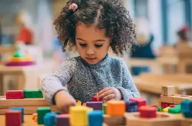 La Falsa Promesa Montessori: Una Mirada Crítica al Marketing Educativo