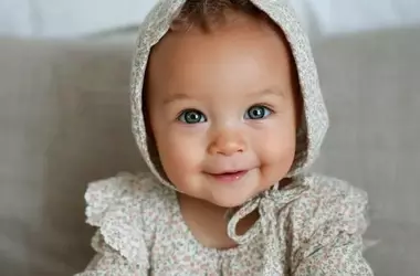 Nombres Clásicos: Manuel y Carmen, Elegidos por ChatGPT como Opciones Atemporales