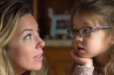 La Crianza Emocional: Una Estrategia Efectiva para Evitar Insultos Infantiles