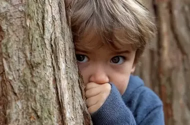 Comprendiendo las Señales Silenciosas: Cuando los Niños Piden Ayuda a Través de sus Palabras