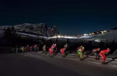 Classica notturna dell'Alpe di Siusi: L'emozione dello sci di fondo sotto le stelle