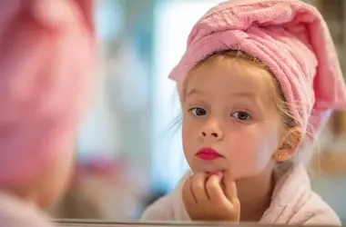 La Estética en la Infancia: Una Alerta Sobre la Belleza Precoz