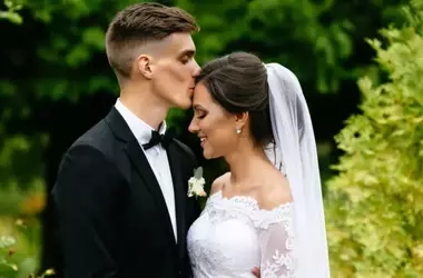 Cognitive Flexibility: The Bridge Between Romantic Satisfaction and Positive Marriage Views