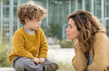 Cómo Guiar a los Niños que Usan Malas Palabras: Estrategias Parentales y Pediátricas