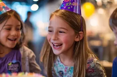 Cuando un niño no es invitado a una fiesta de cumpleaños: la reacción parental adecuada