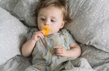 Uso adecuado del chupete en bebés: guía esencial para padres