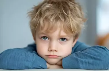 Educar en Tiempos de Conflicto: Guiando a los Niños a Través de las Noticias de Guerra