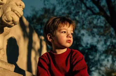 El Aburrimiento Infantil: Un Aliado Inesperado para el Desarrollo Creativo y Emocional