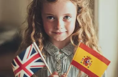 Ventajas Cognitivas del Bilingüismo Infantil: Desmontando Mitos