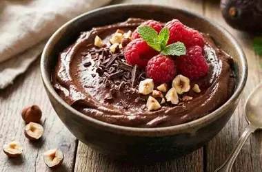 Crema di Avocado e Cacao: Un Dessert Vellutato e Semplice da Realizzare