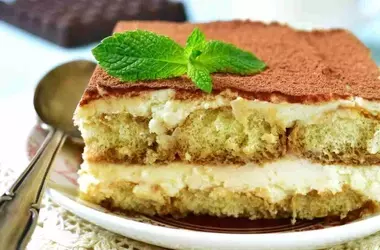 L'Innovativo Tiramisù al Pistacchio: Un'Esperienza Gustativa Incomparabile