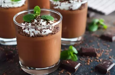 Dessert al Cioccolato Veloce: Le Coppette che Incantano