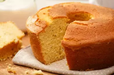 Ricetta della Torta della Nonna Senza Latte: Un Dolce Tradizionale per Tutti