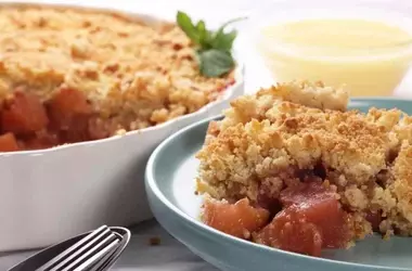 Crumble di Mele e Cannella: Il Dolce Veloce che Conquista il Palato