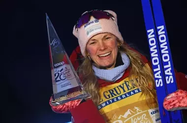 Jessie Diggins saluta le piste: un addio trionfale alla Coppa del Mondo di sci di fondo