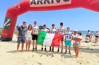 Laigueglia ospiter￠ la 15ﾪ edizione di "Sci di Fondo on the Beach" con finalit￠ benefiche