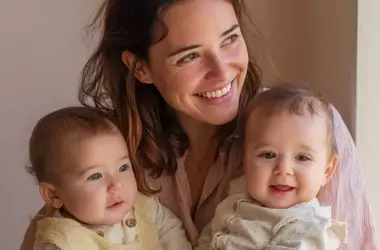 Consejos Esenciales para Criar Gemelos: Armonía y Bienestar Familiar