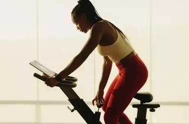 Cycling vs. Strength Training: A Comprehensive Guide to Leg Day Workouts