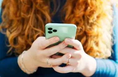 The Hidden Costs of Online Shopping: Why Retail Therapy Can Backfire