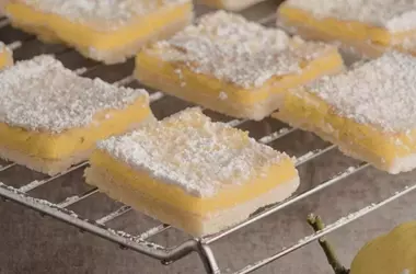 Barrette al Limone Senza Cottura: Un Dolce Fresco che Conquista