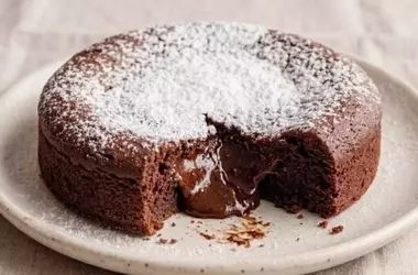 La Torta dal Cuore Morbido: un'Esplosione di Gusto che Conquista Tutti