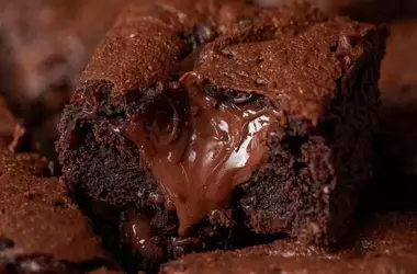 L'Incanto dei Brownies dal Cuore Morbido: Una Ricetta Rivoluzionaria che Conquista il Palato